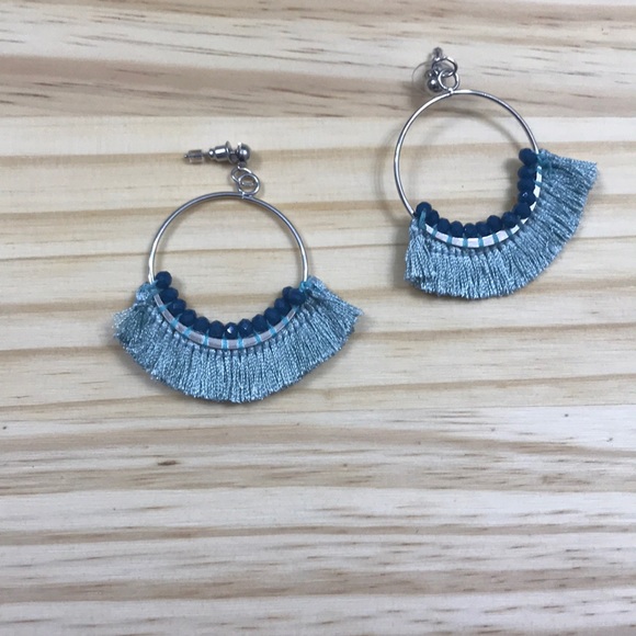 Brand new Cute earrings Cato - Picture 2 of 2